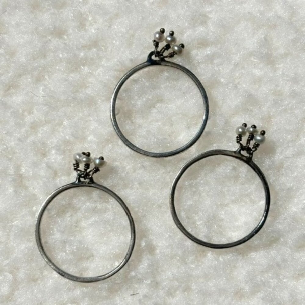 ME&RO I Stackable Sterling Silver Rings with Pearl Beads